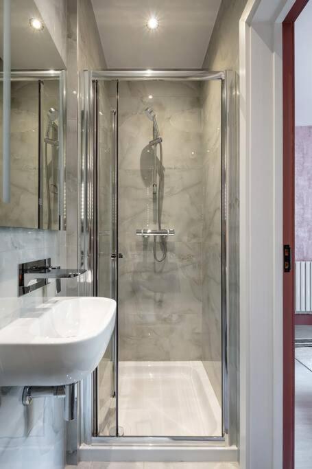 1Lsr - High-End Luxury 2 Bed Designer Apartment Londra Exterior foto