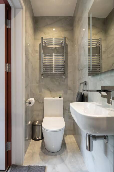 1Lsr - High-End Luxury 2 Bed Designer Apartment Londra Exterior foto